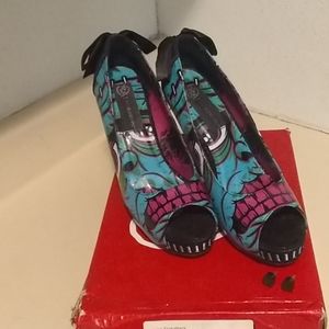 Iron Fist  from Avril Lavigne collection